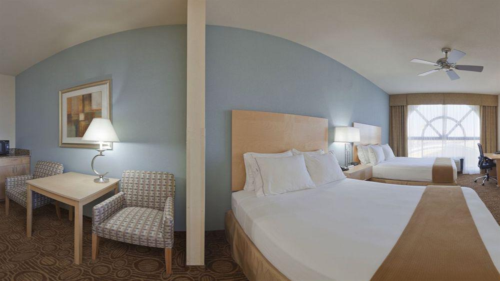 Holiday Inn Express & Suites Lubbock Southwest - Wolfforth By Ihg Kültér fotó